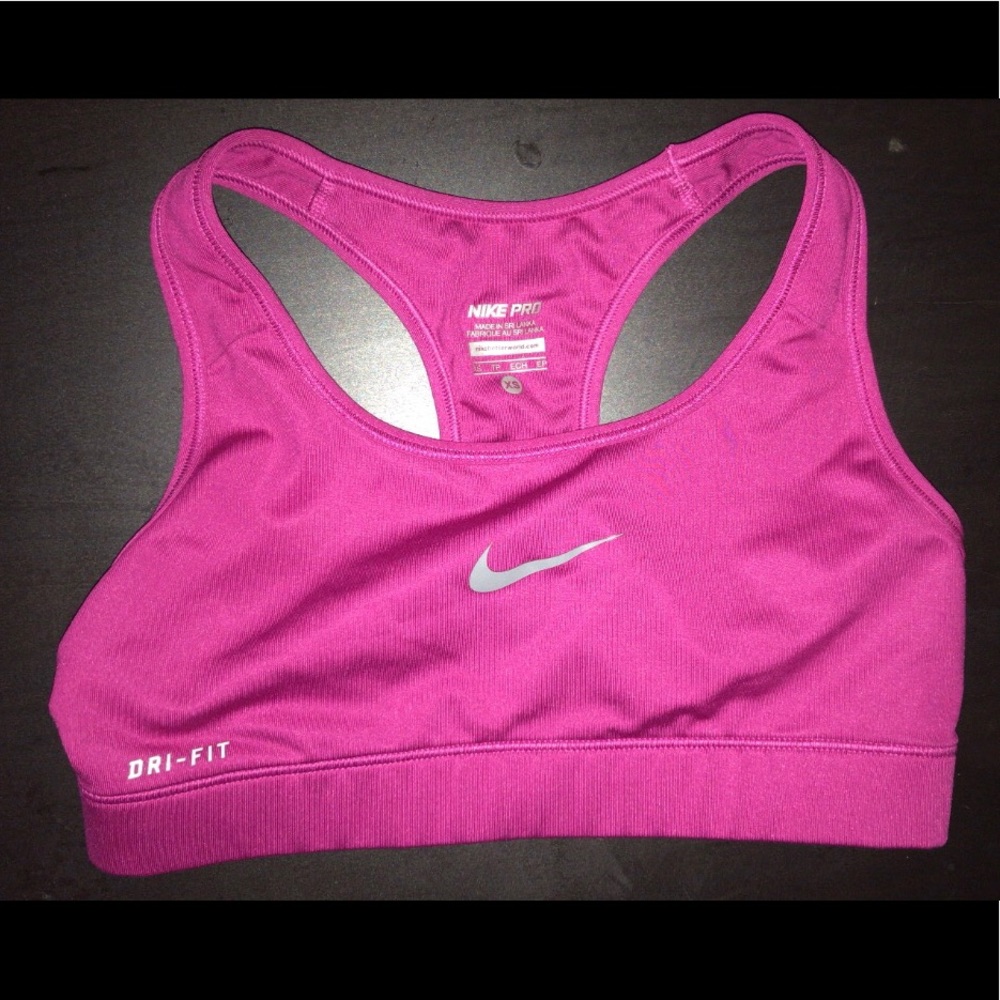Nike Sri-fit sports bra